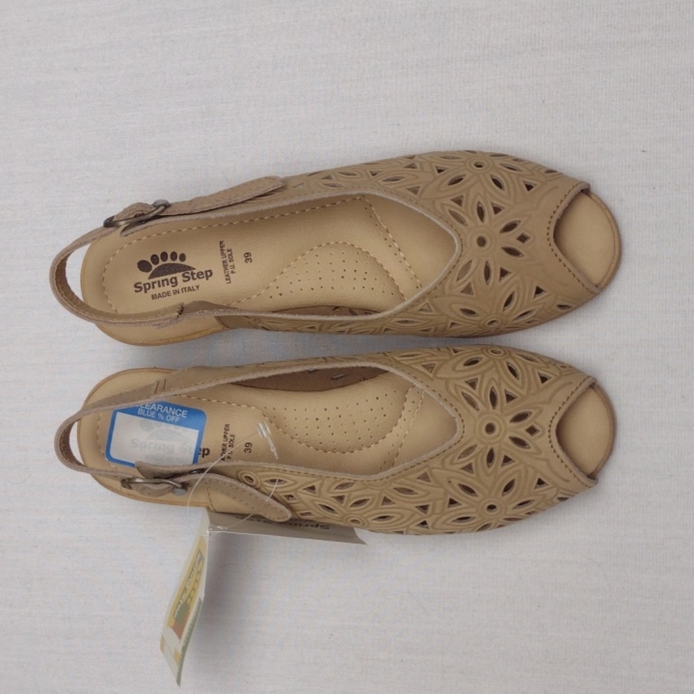 Spring step beige sandals - Picture 2 of 5